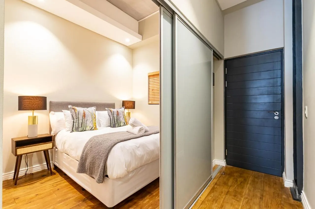 Luxury Docklands Apartments By Itc Hospitality Le Cap