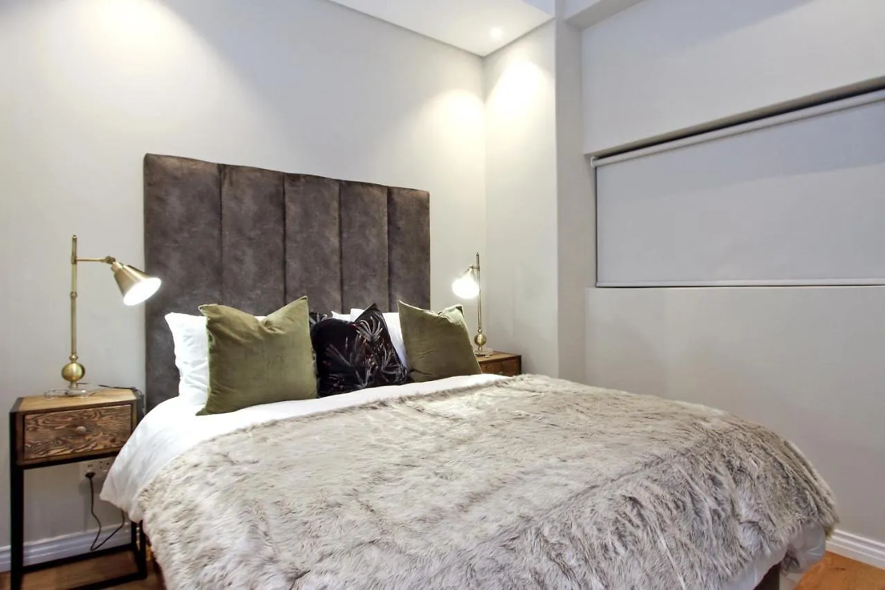 Luxury Docklands Apartments By Itc Hospitality Le Cap